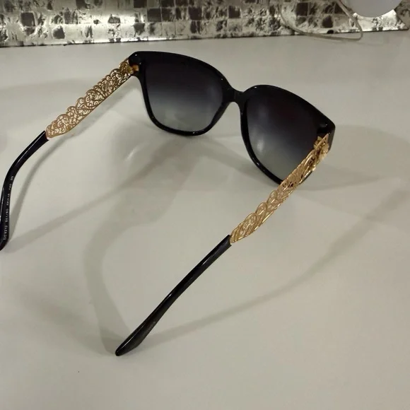 Dolce & Gabbana Sunglasses with Black Frame and Gold Detailing - Picture 6 of 7
